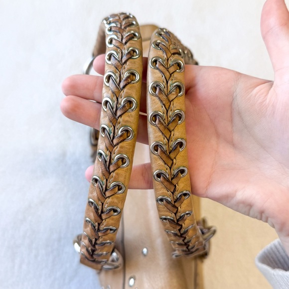 DNB - Picture 6 of 15